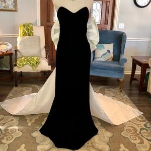 ❗️SOLD❗️Sz 6 Victor Costa Customized Black Velvet Gown